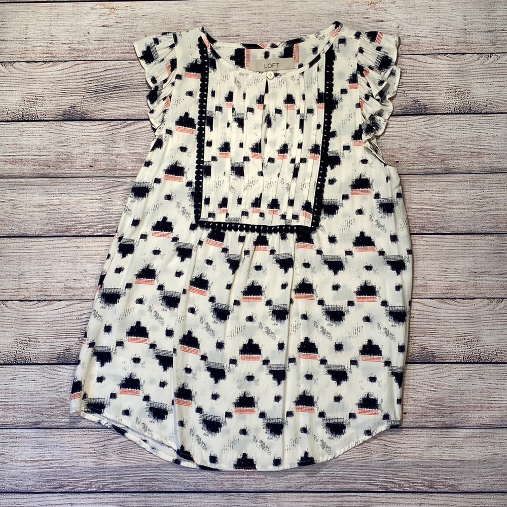 Sleeveless Top Loft white navy pintuck embellishments XXS